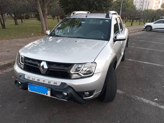 RENAULT DUSTER OROCH 2.0 16V HI-FLEX DYNAMIQUE AUTOMÁTICO